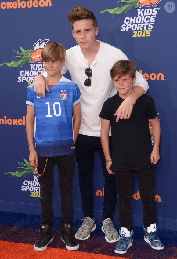 Romeo Beckham, Brooklyn Beckham et Cruz Beckham lors des Nickelodeon Kids' Choice Sports Awards à Los Angeles, le 16 juillet 2015