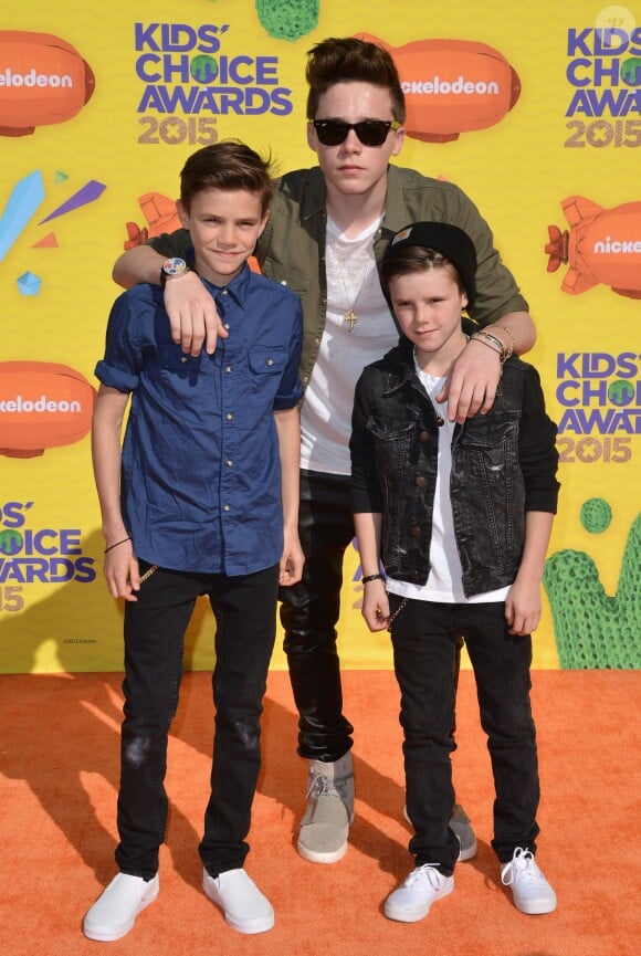 Brooklyn Beckham, Romeo Beckham et Cruz Beckham à la 28e cérémonie des Kids Choice Awards, le 28 mars 2015 à Los Angeles