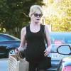 Exclusif - Melanie Griffith fait du shopping chez ‘American Apparel' à Los Angeles, le 30 novembre 2015