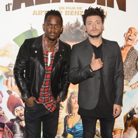 Kev Adams et Black M (Black Mesrimes ou Alpha Diallo) - Avant-première du film "Les Nouvelles Aventures d'Aladin" au Grand Rex à Paris, le 6 octobre 2015.