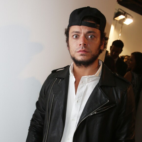 Exclusif - Kev Adams - Backstage du défilé Paul & Joe prêt-à-porter collection Printemps-Eté 2015 lors de la Fashion Week à Paris, le 30 septembre 2014.