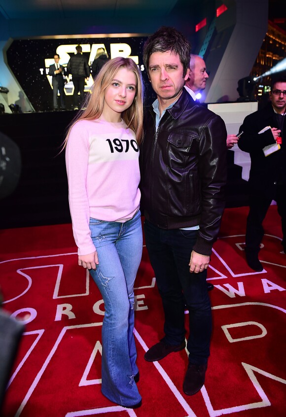 Noel Gallagher et sa fille Anais - Première européenne de "Star Wars : Le réveil de la force" au cinéma Odeon Leicester Square de Londres le 16 décembre 2015.