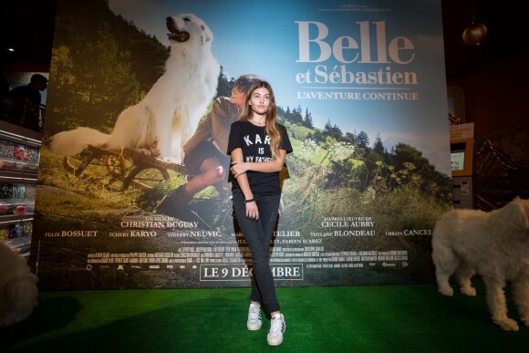 Exclusif - Thylane Blondeau pendant le photocall lors de l'avant-première du film "Belle et Sébastien : l'aventure continue" au Gaumont Opéra à Paris, le 29 novembre 2015.