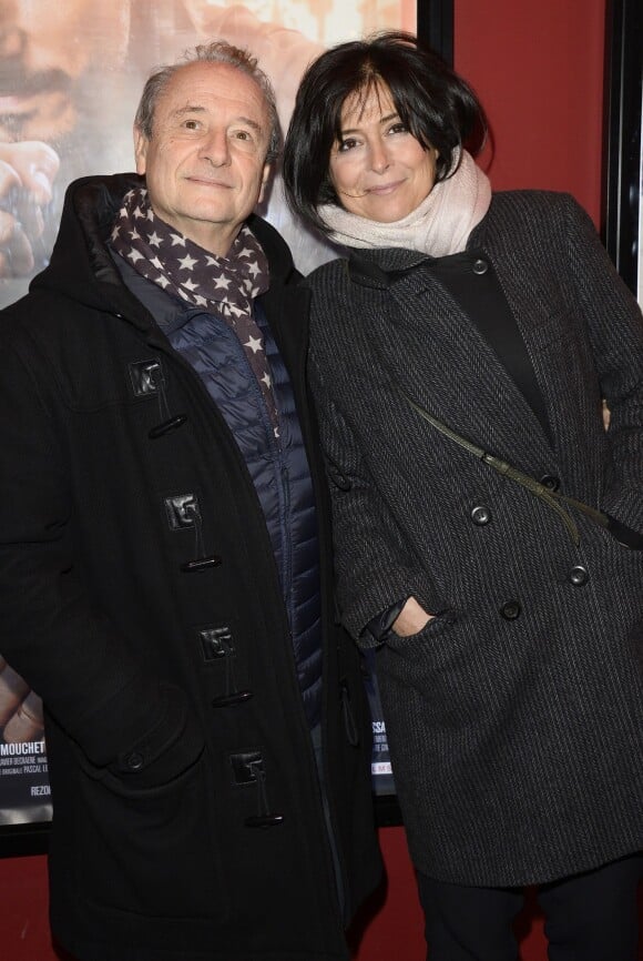 Patrick Braoudé et sa femme Guila - Avant-première du film "Je compte sur vous" au Publicis Cinémas à Paris le 21 décembre 2015.