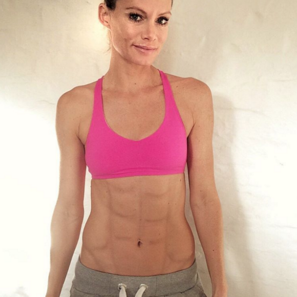 Olivia Jackson très musclée (photo le 3 août 2015)