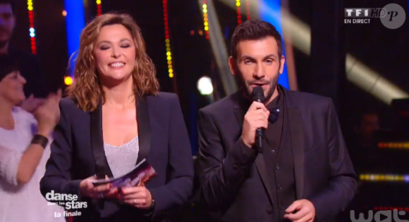 Priscilla et Christophe Licata lors de la finale de Danse avec les stars 6, sur TF1, le mercredi 23 décembre 2015