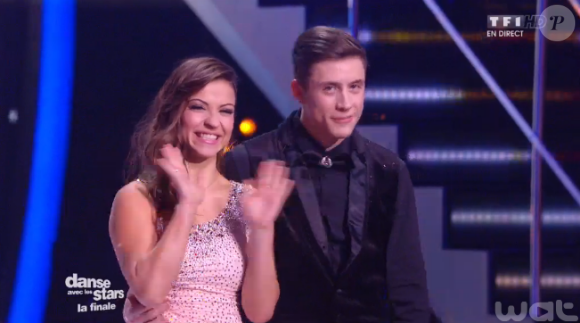 Priscilla et Christophe Licata lors de la finale de Danse avec les stars 6, sur TF1, le mercredi 23 décembre 2015