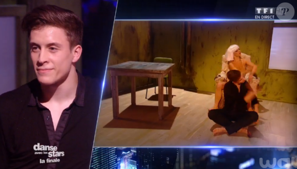 Loic Nottet et Denitsa Ikonomova lors de la finale de Danse avec les stars 6, sur TF1, le mercredi 23 décembre 2015