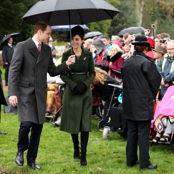 Kate Middleton et le prince William à la messe de Noël en l'église St Mary Magdalene à Sandringham le 25 décembre 2015.