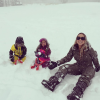 Mariah Carey passe les vacances de Noël à Aspen avec ses enfants, les jumeaux Monroe et Moroccan / photo postée sur Instagram, le 23 décembre 2015.