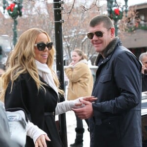 Exclusif - Mariah Carey et son compagnon James Packer passent leurs vacances à la station de Aspen le 19 décembre 2015.