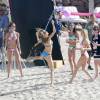Exclusif - Les mannequins Taylor Hill, Behati Prinsloo, Sara Sampaio et Martha Hunt jouent au beach-volley pour le tournage de l'émission VS Swim Special. Saint-Barthélemy, le 13 décembre 2015.