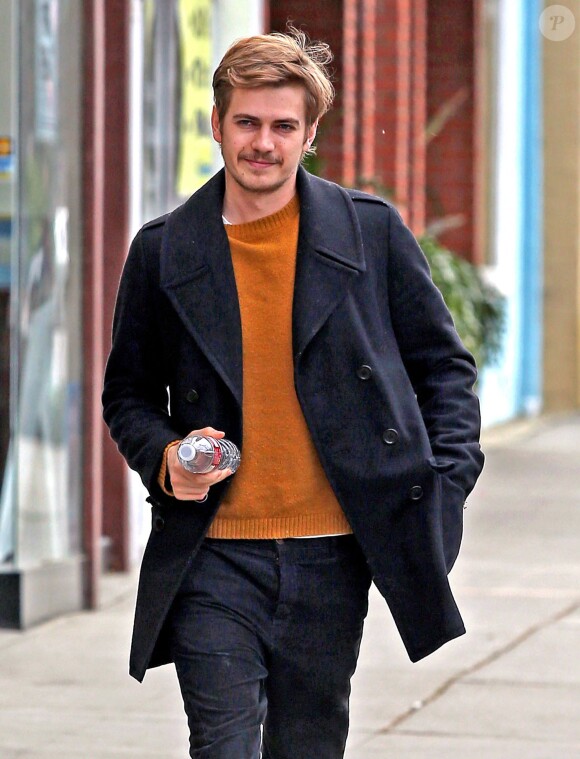 Hayden Christensen quitte un salon de massage a Studio City, le 6 mars 2013. 