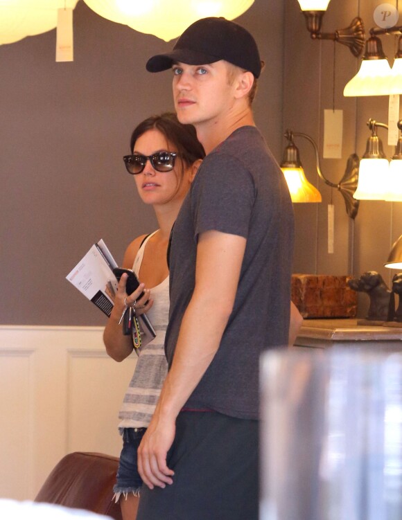 Rachel Bilson et son compagnon Hayden Christensen à Culver City le 14 juillet 2012