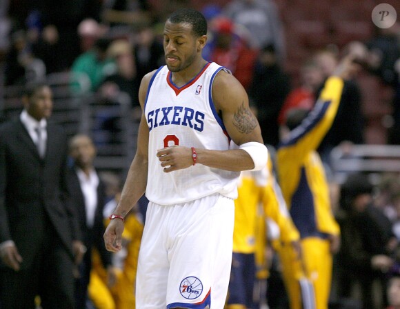 Andre Iguodala sous le maillot des Sixers de Philadelphie lors d'une rencontre face aux Pacers de l'Indiana le 11 janvier 2011 à Philadelphie