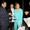 Jennifer Lopez et son petit-ami Casper Smart vont dîner à West Hollywood le 20 mai 2014.