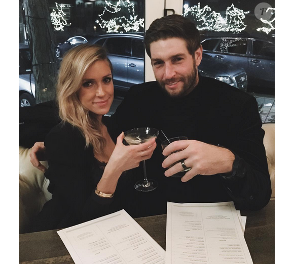 Kristin Cavallari et son mari Jay Cutler au restaurant / Photo postée sur le compte Instagram de l'ancienne star de Laguna Beach, au mois de janvier 2016.
