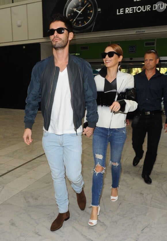 Cheryl Fernandez-Versini (Cheryl Cole) et son mari Jean-Bernard Fernandez-Versini vont prendre un avion à l'aéroport de Nice, le 16 mai 2015. 