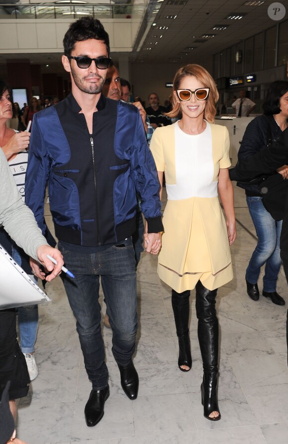 Cheryl Fernandez-Versini et son mari Jean-Bernard Fernandez-Versini arrivent à l'aéroport de Nice le 14 mai 2015 - 68 ème Festival international du Film de Cannes 2015 Cheryl Fernandez-Versini, Jean-Bernard Fernandez-Versini seen arriving at nice airport for the Cannes film festival. 14 May 2015. 