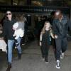 Seal débarque à l'aéroport LAX de Los Angeles avec sa fille Leni, sa compagne Erica Packer et ses enfants INdigo, Emmanuelle et Jackson, le 5 janvier 2016