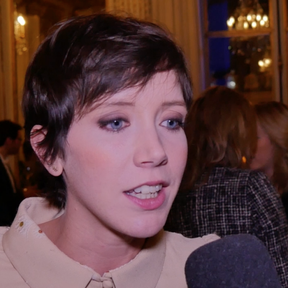 Sara Giraudeau en interview avec PurePeople.