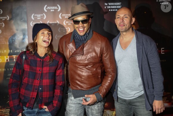 Axelle Laffont, JoeyStarr, le réalisateur Julien Seri - Avant-première du film "Night Fare" au cinéma Publicis à Paris le 11 janvier 2016.