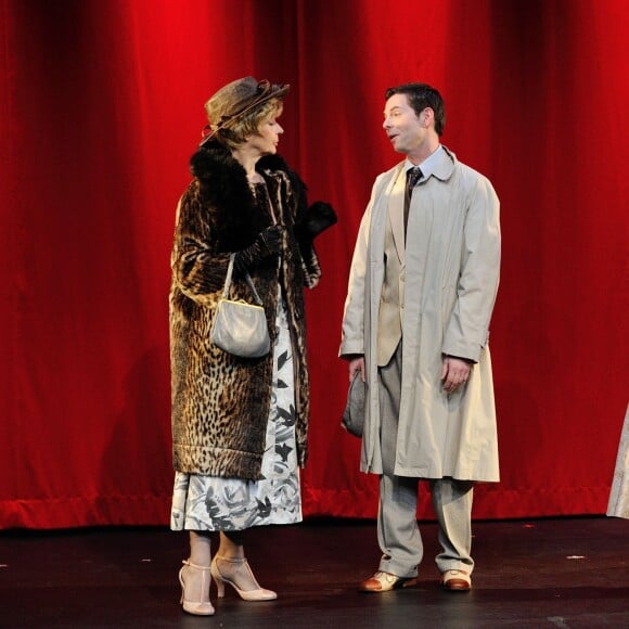 Claire Mirande, Emmanuel Suarez et Cecile Beaudoux lors du filage de la piece 'Pygmalion' au Theatre 14 a Paris, France le 11 Janvier 2016.