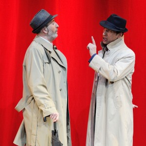 Benjamin Egner et Philippe Colin lors du filage de la piece 'Pygmalion' au Theatre 14 a Paris, France le 11 Janvier 2016.