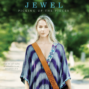 Jewel publiait en septembre 2015 son douzième album, Picking up the Pieces.
