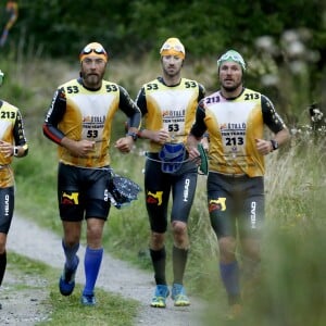 Pippa Middleton, James Middleton, James Matthews et Jons Bartholdson lors de l'Otillo Swim-Run World Championship en Suède, le 7 septembre 2015. 