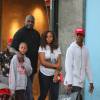 Shaquille O'Neal et ses enfants à Weho, Los Angeles, le 22 décembre 2014