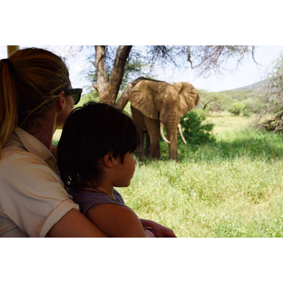 Doutzen Kroes, Sunnery James et leur fils Phyllon ont passé des vacances inoubliables en Afrique (Népal et Kenya).