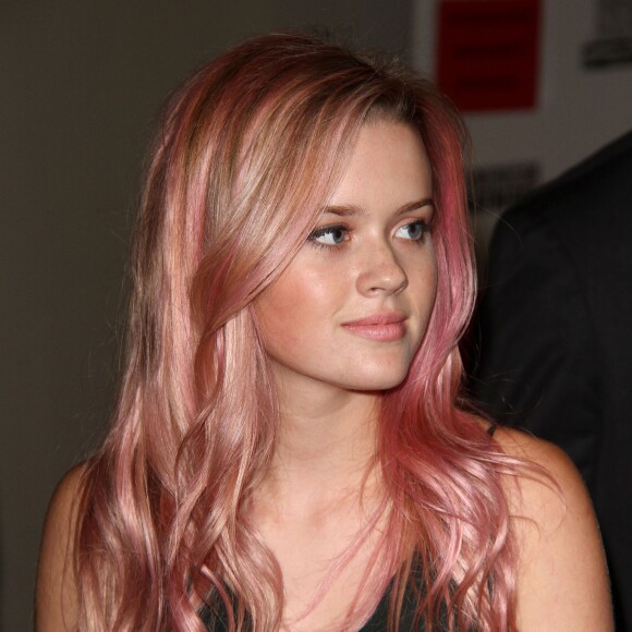 Ava Phillippe (fille de Reese Witherspoon) à la soirée American Cinematheque Award en l'honneur de Reese Witherspoon à l’hôtel The Hyatt Regency à Century City, le 30 novembre 2015