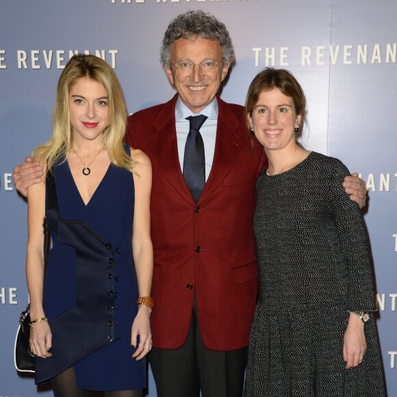 Nelson Monfort et ses filles Isaure et Victoria - Avant-première du film "The Revenant" au Grand Rex à Paris, le 18 janvier 2016.