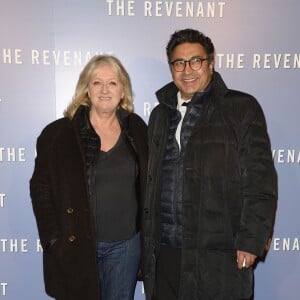 Charlotte de Turckheim et son mari Zaman Hachemi - Avant-première du film "The Revenant" au Grand Rex à Paris, le 18 janvier 2016.