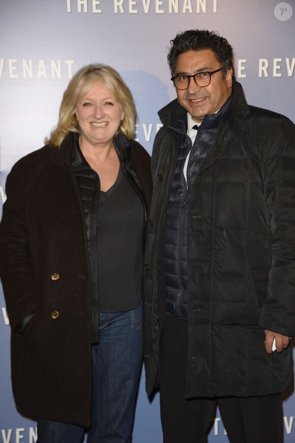 Charlotte de Turckheim et son mari Zaman Hachemi - Avant-première du film "The Revenant" au Grand Rex à Paris, le 18 janvier 2016.