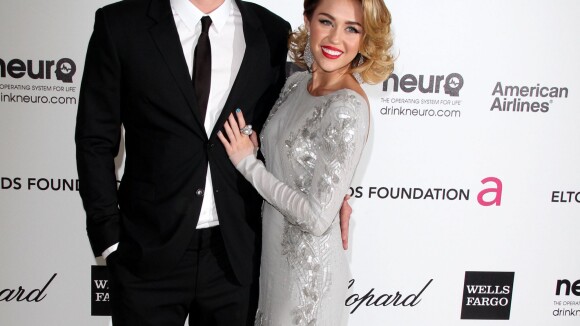 Miley Cyrus fiancée et "folle de joie" : Elle emménage chez Liam Hemsworth !