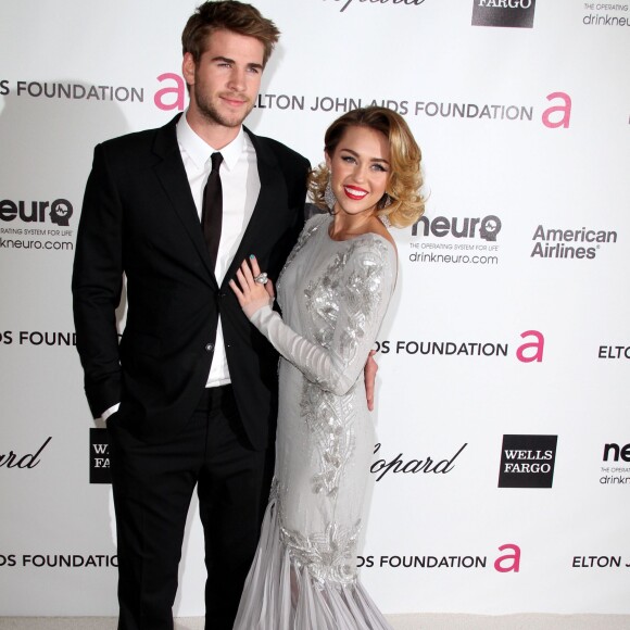 Miley Cyrus et Liam Hemsworth à la 20e cérémonie des Academy Awards, Los Angeles, le 26 février 2012