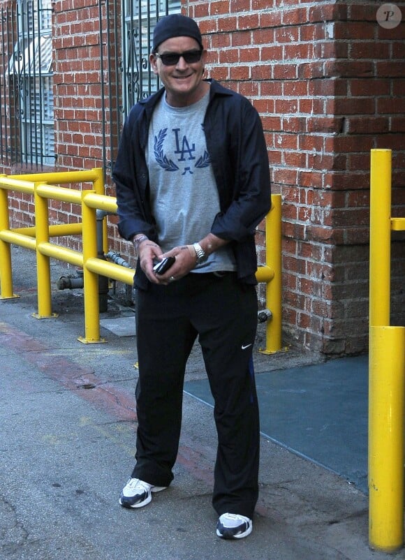 Charlie Sheen à la sortie de chez le médecin à Beverly Hills, le 1er septembre 2015.