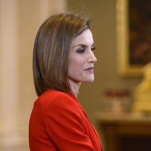 La reine Letizia d'Espagne lors d'une audience au Palais royal Zarzuela à Madrid. Le 26 janvier 2016