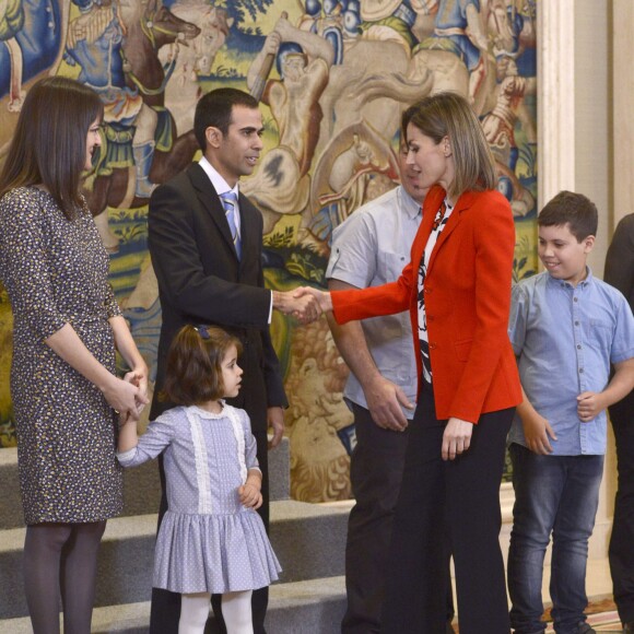 La reine Letizia d'Espagne lors d'une audience au Palais royal Zarzuela à Madrid. Le 26 janvier 2016