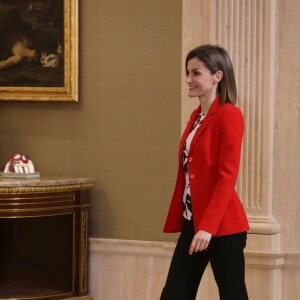 La reine Letizia d'Espagne lors d'une audience au Palais royal de Zarzuela le 26 janvier 2016