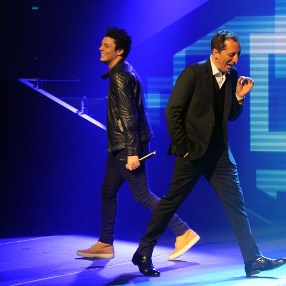 Exclusif - Gad Elmaleh et Kev Adams - People au Spectacle de Gad Elmaleh "20 ans de Scène" au Palais des Sports à Paris le 9 décembre 2014