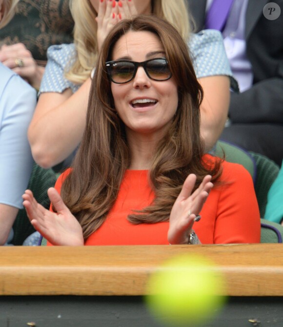 Kate Middleton à Wimbledon le 8 juillet 2015. La duchesse de Cambridge devrait reprendre le flambeau de la reine Elizabeth II comme marraine du All England Lawn Tennis and Croquet Club.
