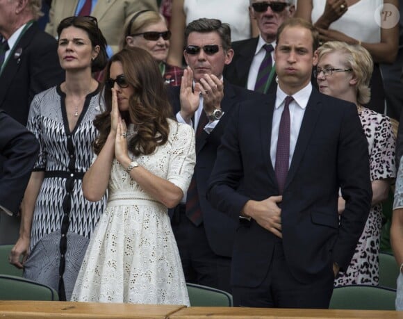 Kate Middleton et le prince William à Wimbledon le 2 juillet 2014 lors de l'élimination d'Andy Murray en quart de finale par Grigor Dimitrov. La duchesse de Cambridge devrait reprendre le flambeau de la reine Elizabeth II comme marraine du All England Lawn Tennis and Croquet Club.