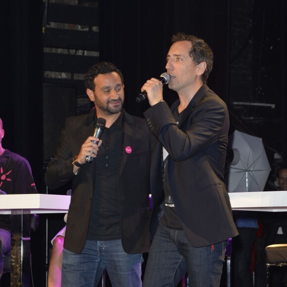 Cyril Hanouna, Gad Elmaleh  - 28e Téléthon au Champ de Mars à Paris le 6 décembre 2014.