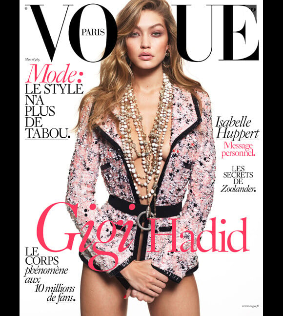 Gigi Hadid, nue sous une veste et un sautoir Chanel en couverture du nouveau numéro de Vogue Paris. Mars 2015. Photo par Mert et Marcus.