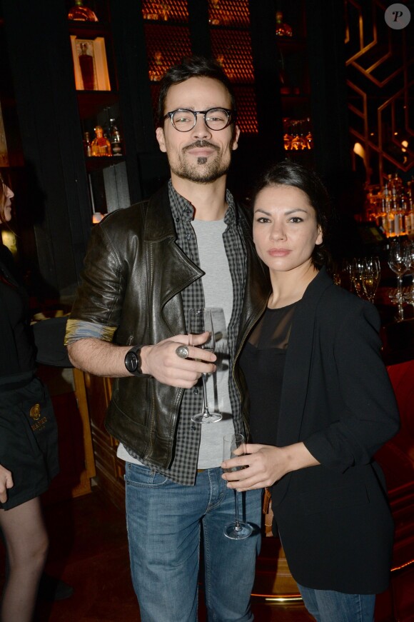 Exclusif - Damien Sargue et sa compagne Emilie - Inauguration du restaurant et cabaret péruvien "Manko" de la star mondiale de la cuisine sud-américiane Gastón Acurio au 15 avenue Montaigne à Paris le 5 février 2016. ©Rachid Bellak/Bestimage