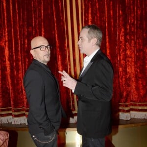 Exclusif - Pascal Obispo et Garou - Inauguration du restaurant et cabaret péruvien "Manko" de la star mondiale de la cuisine sud-américiane Gastón Acurio au 15 avenue Montaigne à Paris le 5 février 2016. ©Rachid Bellak/Bestimage