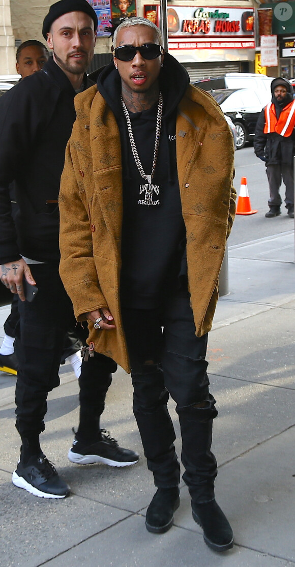 Tyga arrive au Madison Square Garden pour la présentation de la collection Season 3 de Kanye West. New York, le 11 février 2016.